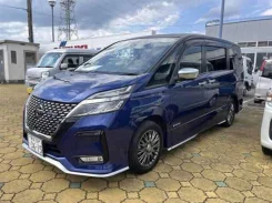 Nissan Serena. ��������, 4wd, 2.0 (150��.�.), ������, 24 000����. ��, �/�. ��� ����� �� ������������ ����