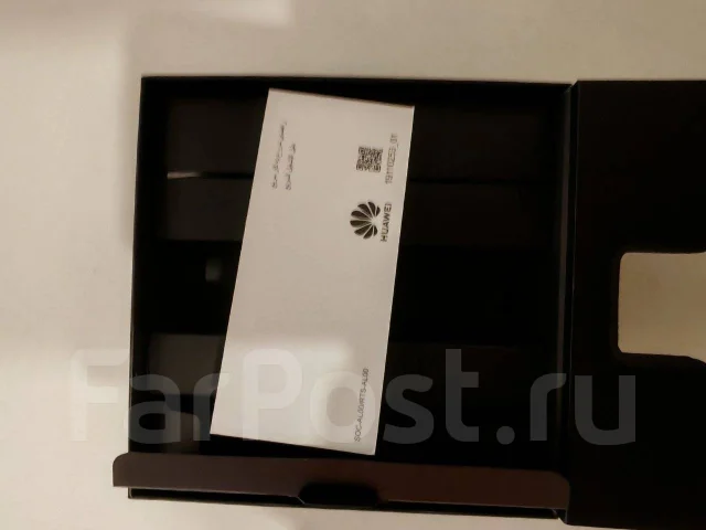 Huawei Watch 5. GPS, NFC, SIM-�����, IP67, IP68 ����