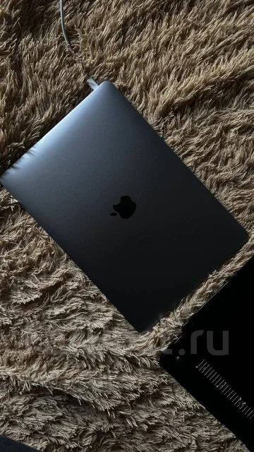 Apple MacBook Air 13 2020. 13.3", 3,2����, ��� 8 ��, ���� 256���, WiFi: 1, Bluetooth: 1 ����
