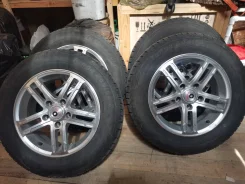 Vianor. x15", 5x114.3, ET39, �� 64,1���. ����