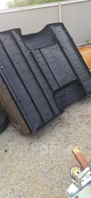 ���. �/�: 500���., �����: 750���. ����
