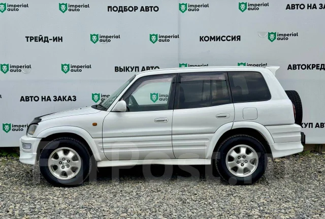 Toyota RAV4. �������, 4wd, 2.0 (135��.�.), ������, 254 000����. �� ����