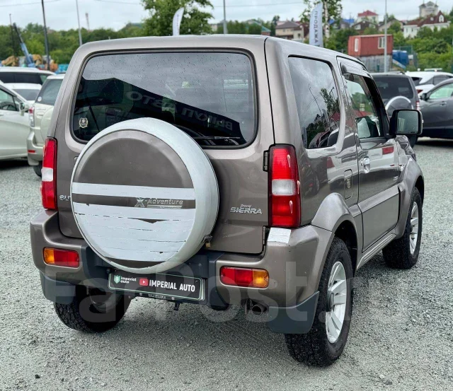 Suzuki Jimny Sierra. �������, 4wd, 1.3 (88��.�.), ������, 119 000����. �� ����