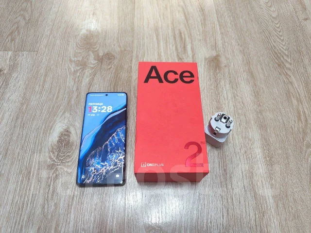 OnePlus Ace 2 Pro. �/�, 512 ��, �����, 4G LTE, 5G, Dual-SIM, NFC ����