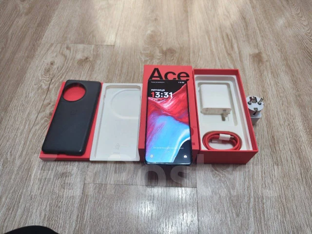 OnePlus Ace 2 Pro. �/�, 512 ��, �����, 4G LTE, 5G, Dual-SIM, NFC ����