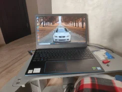 Dell. 15.6", 4,1����, ��� 8 ��, ���� 1 128���, WiFi: 1, Bluetooth: 1, ����������� �� 3��. ����