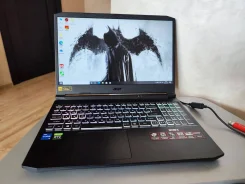 Acer Nitro 5. 15.6", 4,5����, ��� 16 ��, ���� 512���, WiFi: 1, Bluetooth: 1, ����������� �� 3��. ����