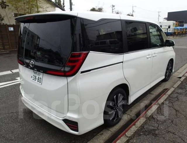Toyota Noah. ��������, ��������, 2.0 (152��.�.), ������, 33 000����. ��, �/�. ��� ����� �� ������������ ����