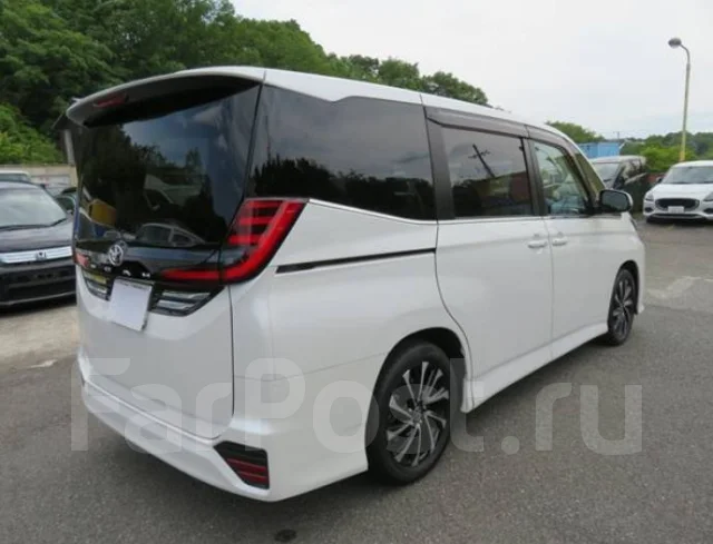 Toyota Noah. ��������, 4wd, 2.0 (152��.�.), ������, 25 000����. ��, �/�. ��� ����� �� ������������ ����