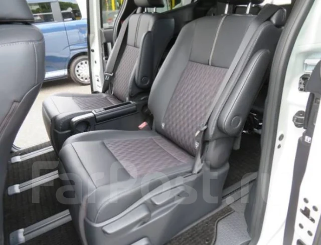 Toyota Noah. ��������, 4wd, 2.0 (152��.�.), ������, 25 000����. ��, �/�. ��� ����� �� ������������ ����