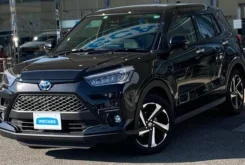 Toyota Raize. ��������, 4wd, 1.0 (98��.�.), ������, 27 000����. ��, �/�. ��� ����� �� ������������ ����