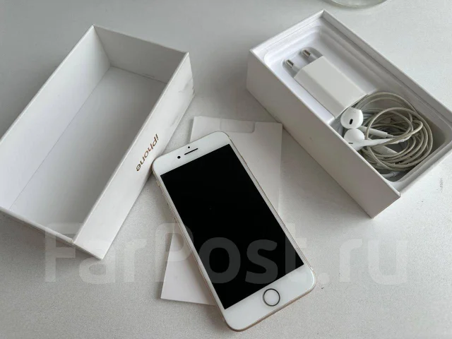 Apple iPhone 7. �/�, 32 ��, �������, 4G LTE ����