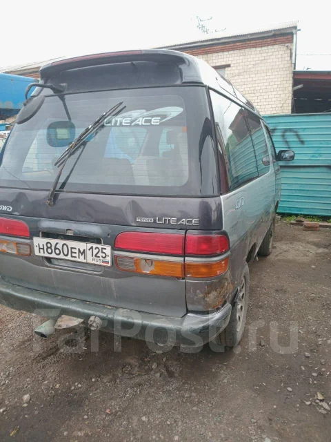 Toyota Town Ace. ��������, 4wd, 2.0 (88��.�.), ������, 180 000����. �� ����