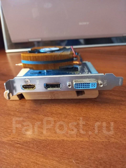 Radeon HD 4870 ����