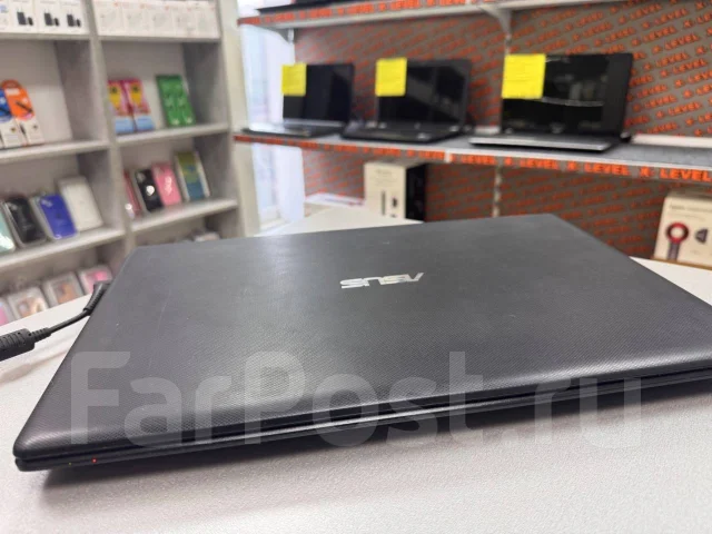 Asus X551MA. 15.6", 2,2����, ��� 4 ��, ���� 500���, WiFi: 1, Bluetooth: 1 ����