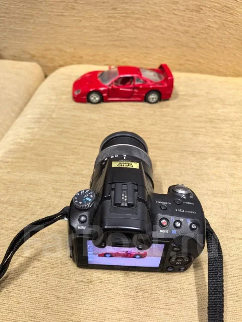 Sony Alpha SLT-A35 ����