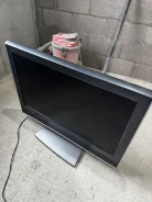 Toshiba. LCD (��) ����