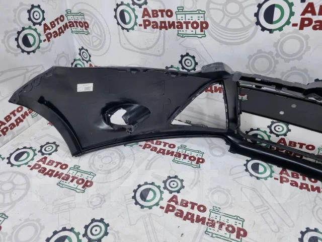 ������ �������� FORD Focus III 11-15 ST-FDA6-000-0-R ����