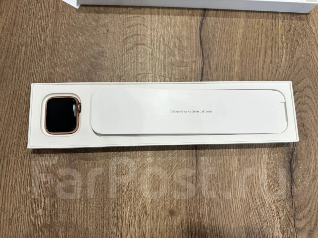 Apple Watch SE. GPS ����