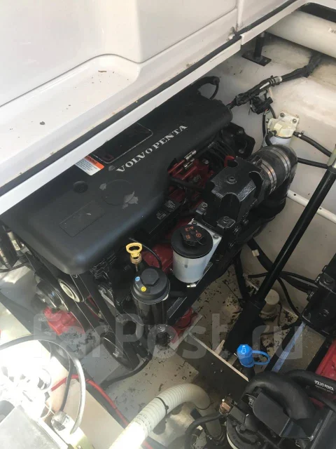 Four Winns. 2008 ���, ����� 10,8��., ��������� ������������, 600��.�., ������ ����