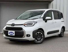Toyota Sienta. �������, 4wd, 1.5 (120��.�.), ������, 16 000����. ��, �/�. ��� ����� �� ������������ ����