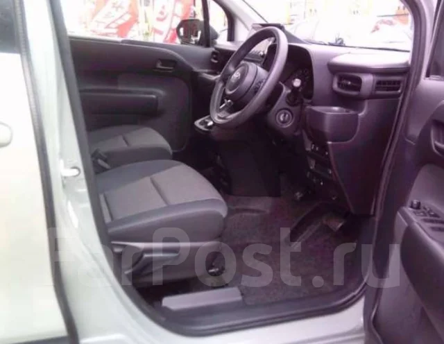 Toyota Sienta. ��������, ��������, 1.5 (120��.�.), ������, 14 000����. ��, �/�. ��� ����� �� ������������ ����