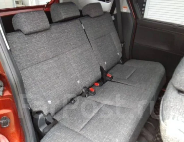 Toyota Sienta. �������, 4wd, 1.5 (120��.�.), ������, 30 000����. ��, �/�. ��� ����� �� ������������ ����