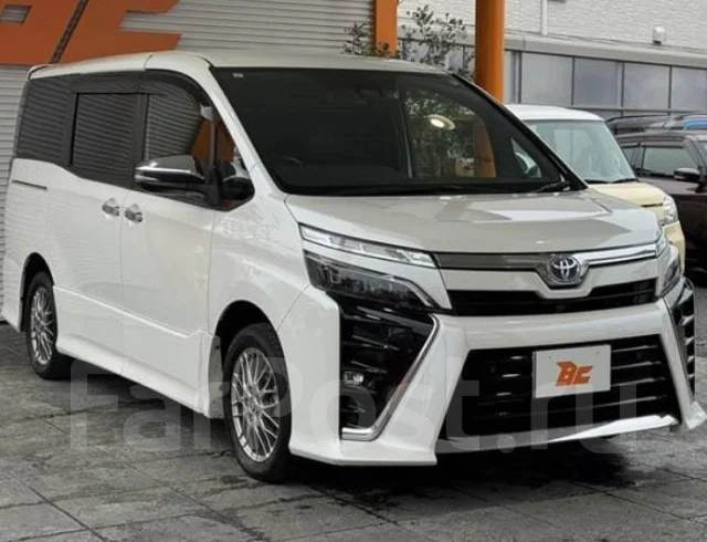 Toyota Voxy. ��������, 4wd, 2.0 (152��.�.), ������, 14 000����. ��, �/�. ��� ����� �� ������������ ����
