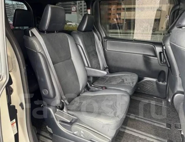 Toyota Voxy. ��������, 4wd, 2.0 (152��.�.), ������, 14 000����. ��, �/�. ��� ����� �� ������������ ����