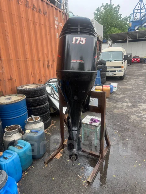 Suzuki. 175��.�., 4-�������, ����������, ���� X (635 ��), 2006 ��� ����