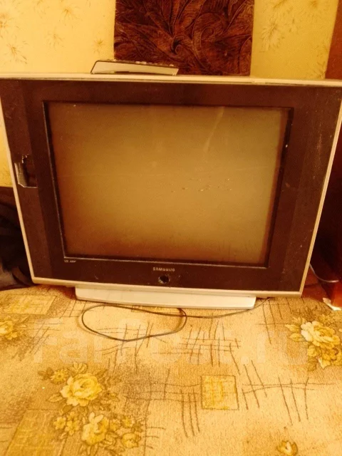 Samsung. CRT (���) ����