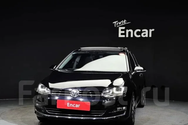 Volkswagen Golf. �������, ��������, 1.2 (105��.�.), ������, 30 000����. ��, �/�. ��� ����� �� ������������ ����