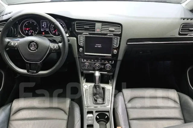 Volkswagen Golf. �������, ��������, 1.2 (105��.�.), ������, 30 000����. ��, �/�. ��� ����� �� ������������ ����