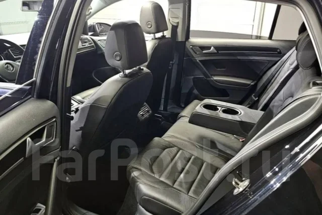 Volkswagen Golf. �������, ��������, 1.2 (105��.�.), ������, 30 000����. ��, �/�. ��� ����� �� ������������ ����