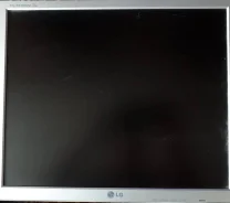LG. 17", ���������� �� (LCD, LED, QLED) ����