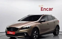 Volvo V40. �������, ��������, 1.5 (152��.�.), ������, 43 000����. ��, �/�. ��� ����� �� ������������ ����