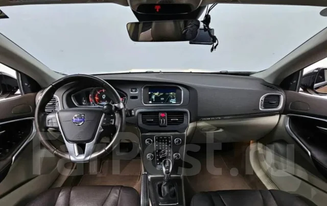 Volvo V40. �������, ��������, 1.5 (152��.�.), ������, 43 000����. ��, �/�. ��� ����� �� ������������ ����