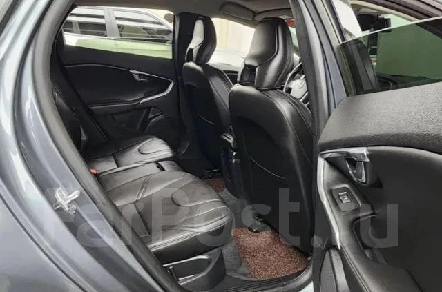 Volvo V40. �������, ��������, 1.5 (152��.�.), ������, 35 000����. ��, �/�. ��� ����� �� ������������ ����