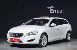 Volvo V60. �������, ��������, 1.6 (180��.�.), ������, 46 000����. ��, �/�. ��� ����� �� ������������ ����