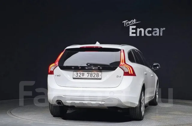 Volvo V60. �������, ��������, 1.6 (180��.�.), ������, 46 000����. ��, �/�. ��� ����� �� ������������ ����