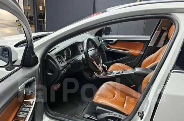 Volvo V60. �������, ��������, 1.6 (180��.�.), ������, 46 000����. ��, �/�. ��� ����� �� ������������ ����