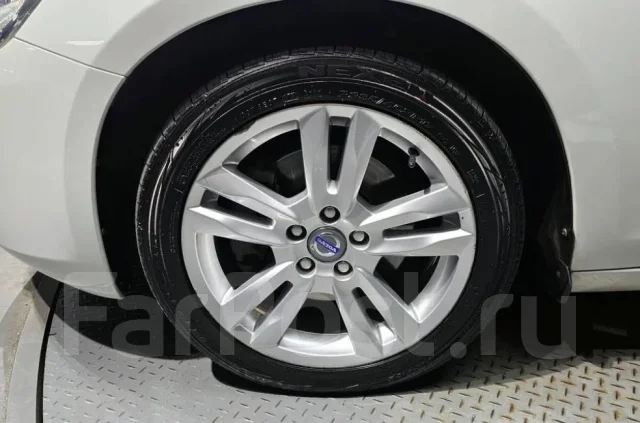 Volvo V60. �������, ��������, 1.6 (180��.�.), ������, 46 000����. ��, �/�. ��� ����� �� ������������ ����