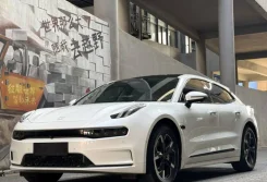 Zeekr 001, 2022. �������, 4wd, �������������, 1 200����. ��, �/�. ��� ����� �� ������������ ����
