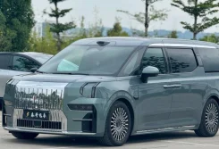 Zeekr 009, 2022. �������, 4wd, �������������, 14 000����. ��, �/�. ��� ����� �� ������������ ����