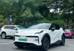 Zeekr X, 2023. �������, 4wd, �������������, 6 000����. ��, �/�. ��� ����� �� ������������ ����