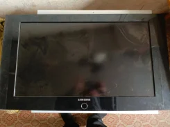 Samsung LE32A330J1 ����