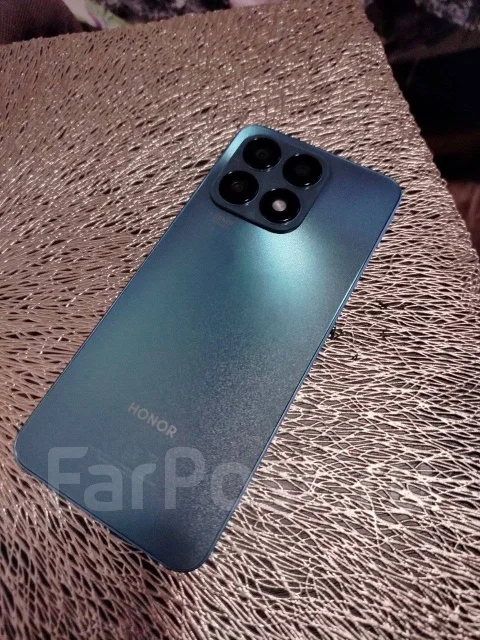 Honor X8a. �/�, 128 ��, �����, 4G LTE, Dual-SIM, NFC ����