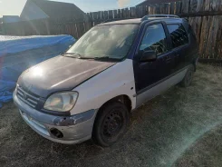 Toyota Raum. EXZ100012137, 5E1044414 ����