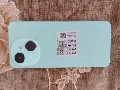Tecno Spark Go. ����� ����
