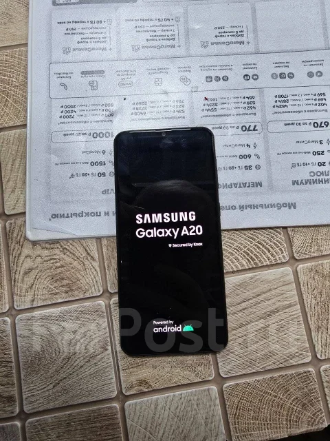 Samsung Galaxy A20. �/�, 32 ��, ������, 4G LTE, NFC ����